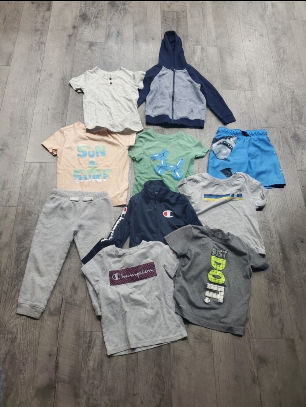 Kids 4t, Hurley, Nike, Carters And Champion